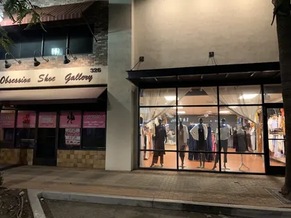 Cove Glam Boutique & Fajas Colombianas, homecoming, Quinceanera dresses, Wedding dresses, Prom dresses, business photo 2