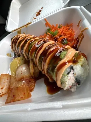El Viejon Mariscos & Sushi, business photo 4