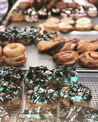 Glazed Donuts, business photo 4