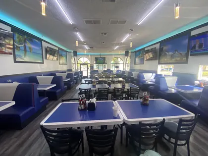 Mariscos El Calentano, business photo 3