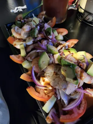 Mariscos la tambora, business photo 3